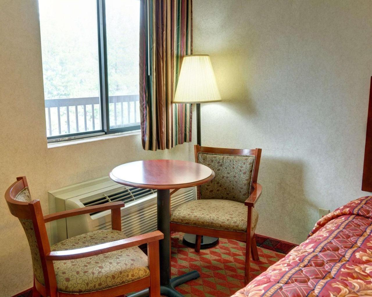 Red Carpet Inn By University Of Maryland College Park Kültér fotó